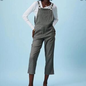 NWT Zara Dark Gray Floral Eyelet Lace Overall Jumpsuit Button Straps Women’s XS